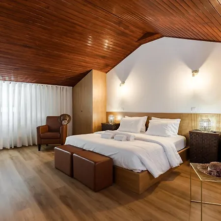 Casas Da Aldeia Da Graca * Guimarães