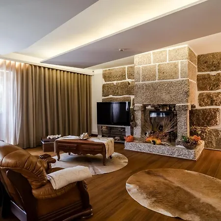 Casas Da Aldeia Da Graca * Guimarães
