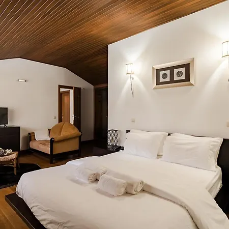 Casas Da Aldeia Da Graca * غيمارايش